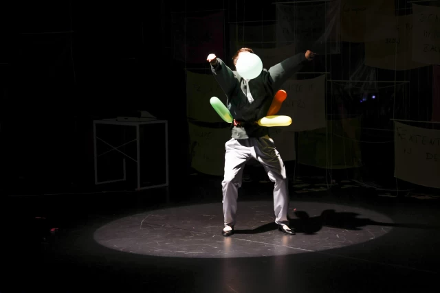 Britta performing the boobs-a-lot dance, Tanzfabrik Berlin, June 2021 – photo by Anja Weber